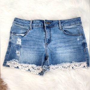 SO lace shorts size 16